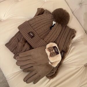 UGG Winter Chestnut Brown   Sweater Weather pom pom hat infinity scarf Set. NWT